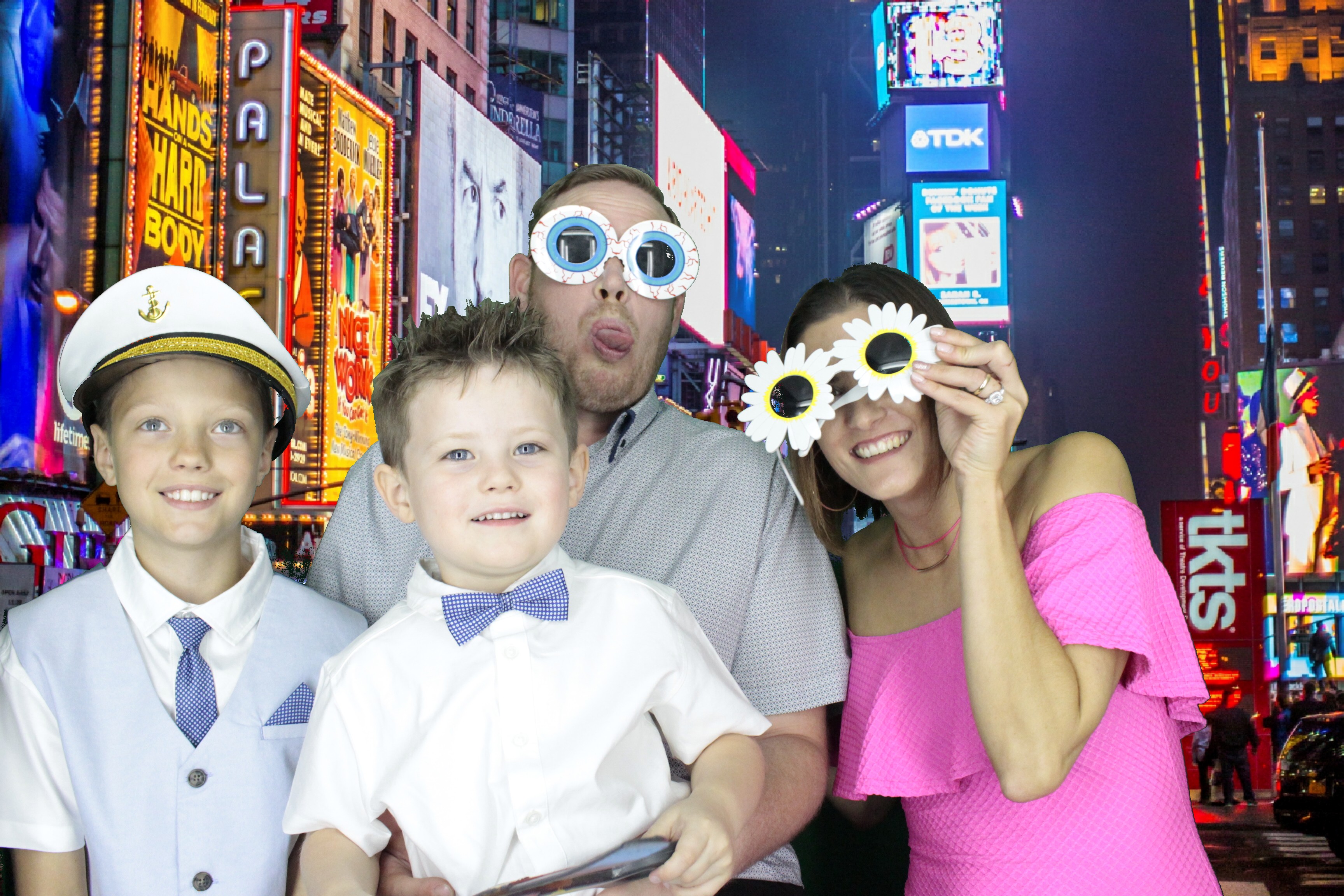 Katie and Jons Wedding | View more photos from the event at gallery.myphotoboothexperience.co.uk/u/MyPhotoBoothExperienceLtd/Katie-and-Jons-Wedding